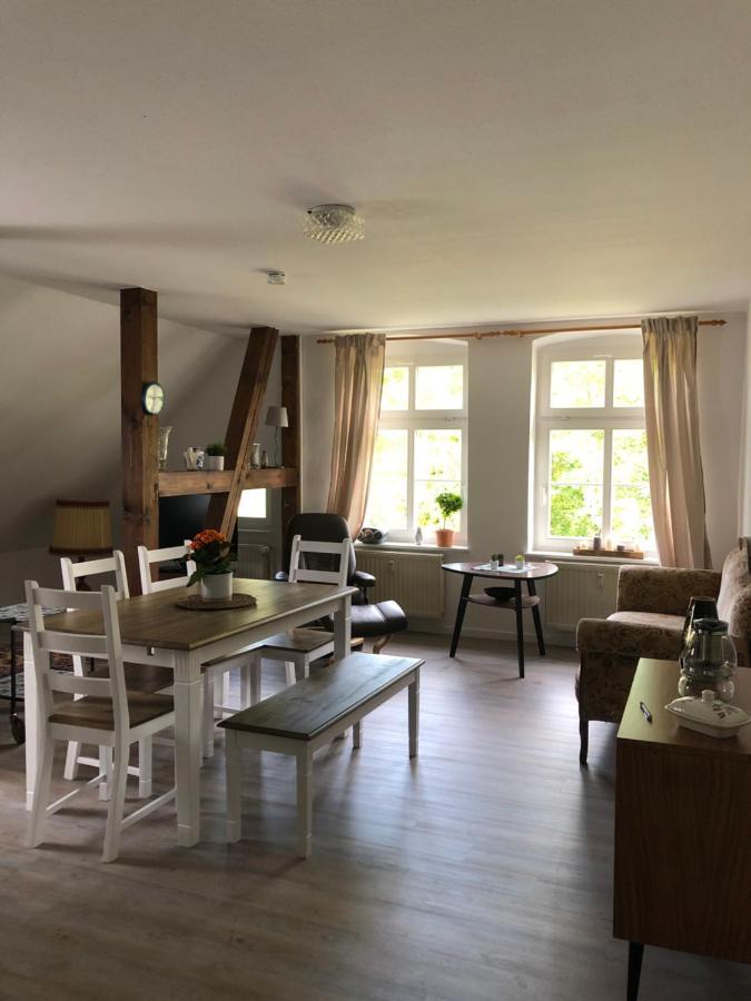 Appartement Gutshaus Alt-Jargenow à Alt Jargenow Extérieur photo