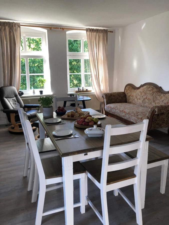 Appartement Gutshaus Alt-Jargenow à Alt Jargenow Extérieur photo