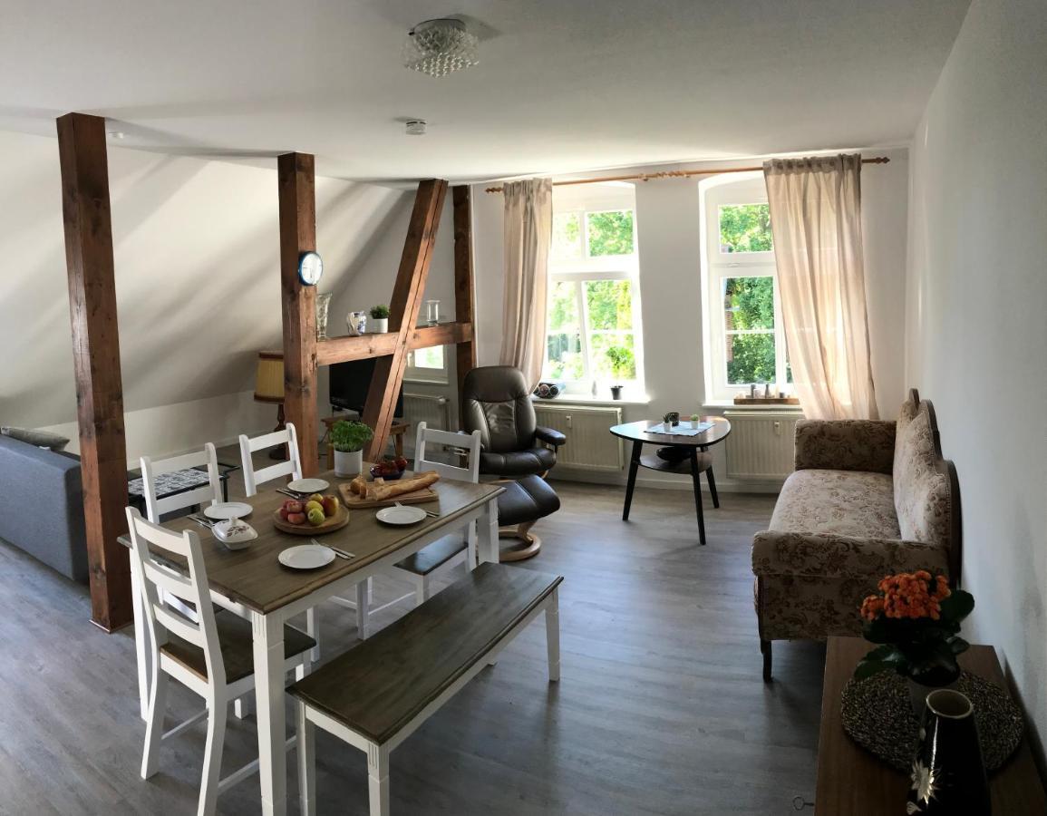 Appartement Gutshaus Alt-Jargenow à Alt Jargenow Extérieur photo