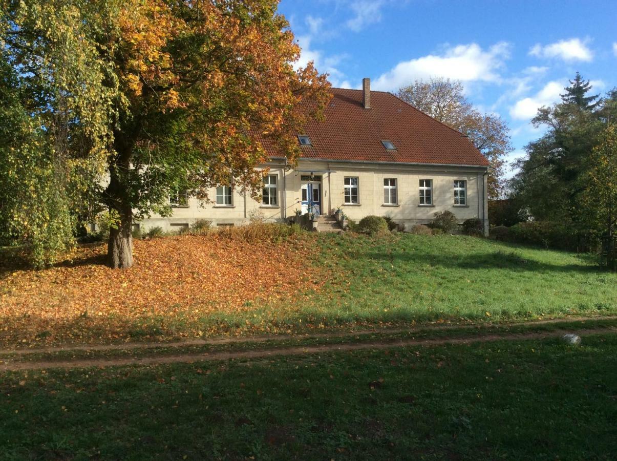 Appartement Gutshaus Alt-Jargenow à Alt Jargenow Extérieur photo